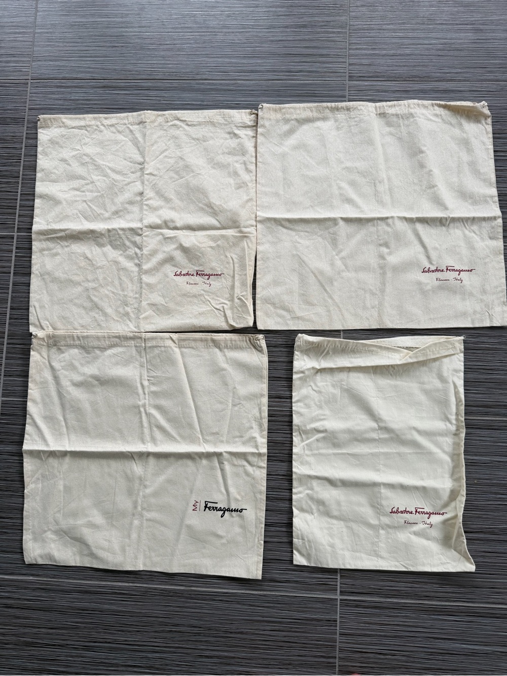 4 Salvatore Ferragamo shoe dust bags